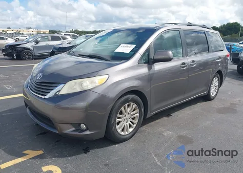 2014 Toyota Sienna Xle V6 8 Passenger из США, поврежденный, VIN 5TDYK3DC8ES459820